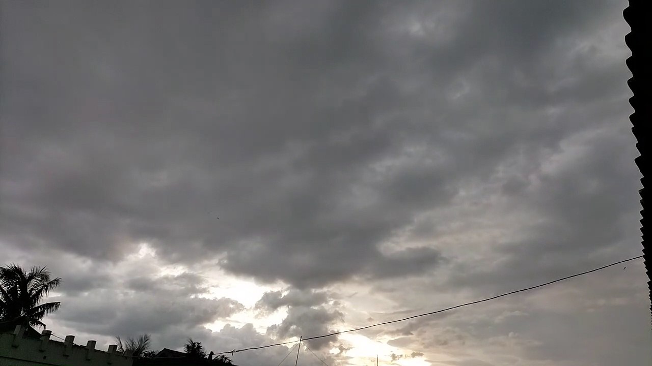 pemandangan sore hari