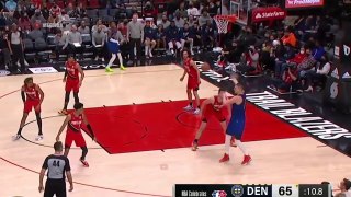 Jokic just made the pass of the year but unfortunately his teammate missed it
