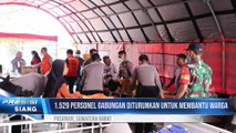 Personel Polres Pasaman Barat dan Relawan Evakuasi Korban Gempa ke Posko Kesehatan