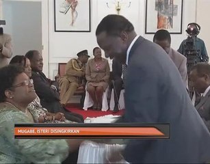 Mugabe, isteri disingkirkan