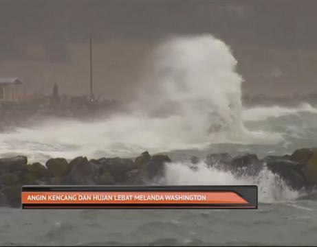 Angin kencang dan hujan lebat melanda Washington