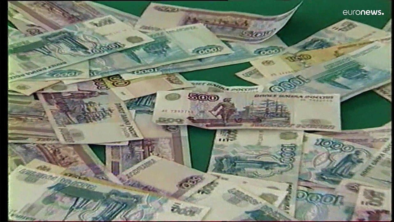 Sanktionen: Der Rubel rollt - nach unten