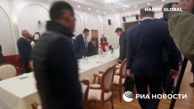 Son dakika! Rusya ve Ukrayna müzakere masasında! Görüşme başladı