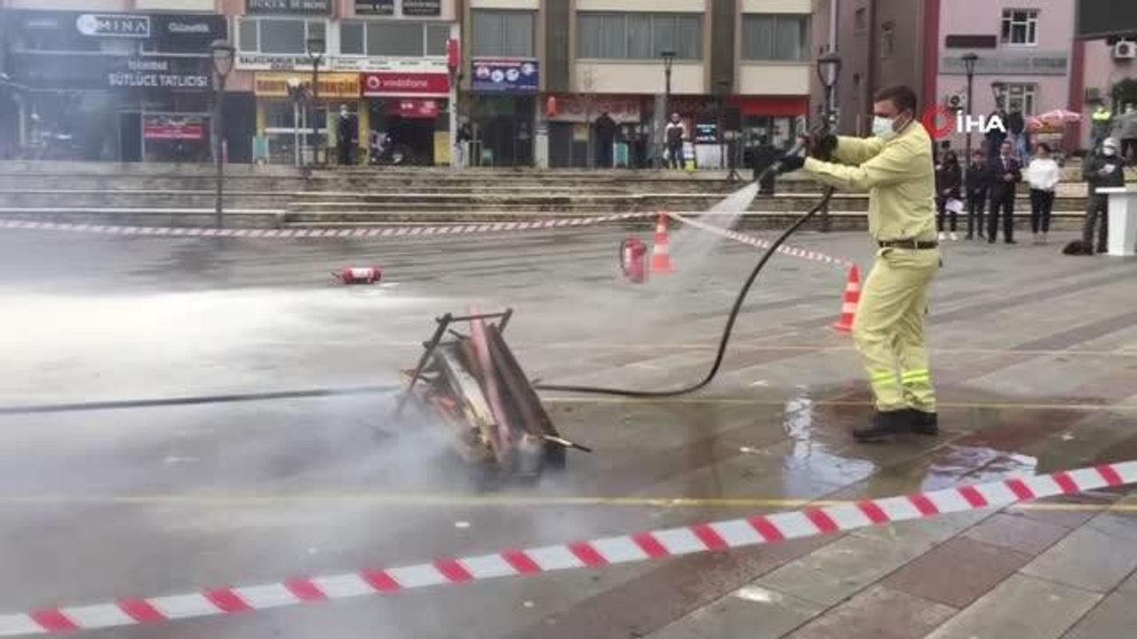 Alaşehir'de öğrencilere yangın ve deprem eğitimi