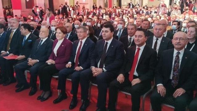 Ankara'da tarihi gün: 6 muhalefet partisi liderleri imzayı attı! İşte güçlendirilmiş parlamenter sistem vaatleri!