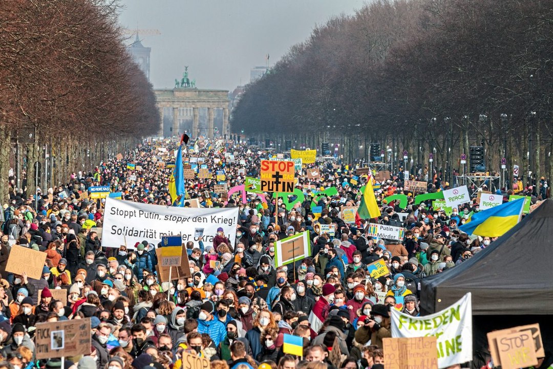 Weltweite Ukraine-Demonstrationen: 'Es ist eine hilflose Geste'