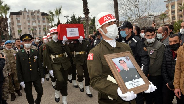 Silah kazası şehidi uzman çavuş son yolculuğuna uğurlandı
