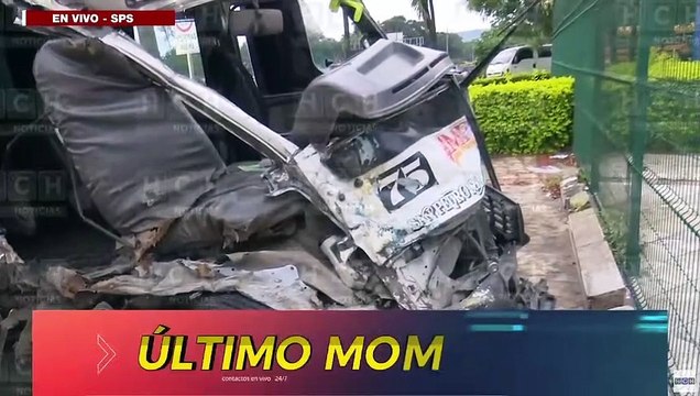 ¡Iban peleando línea! Varios heridos, deja brutal colisión de buses en SPS