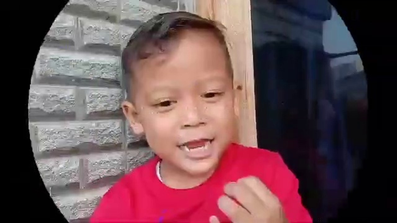 Main cacing sampe ngesang Kaka bukan gamers guys