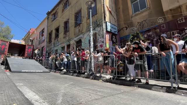 VALPARAİSO - Şili'de Red Bull Monserrate Cerro Abajo yarışı düzenlendi