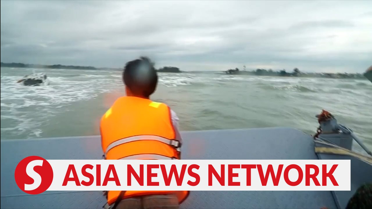 Vietnam News | Tragic boat accident kills 17 in Cua Dai Beach