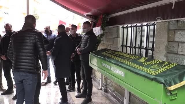Son dakika haberi | ESKİŞEHİR - Savunma Sanayii Başkanı Demir'in ağabeyinin cenazesi toprağa verildi