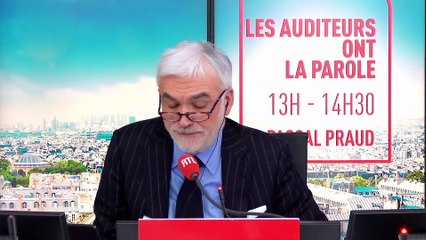 Guerre en Ukraine : Pascal Praud "inquiet" après la menace nucléaire de Vladimir Poutine