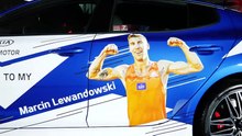 14524831_marcin-lewandowski-od-teraz-jezdzi-kia-stinger-lekkoatleta-dolaczyl-do-sportowego-teamu-kia-polmotor_720P