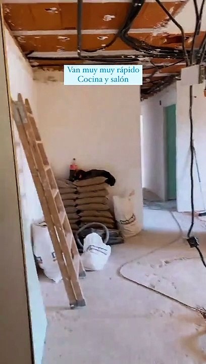 Adara Molinero muestra los avances de su nueva casa con Rodri Fuertes