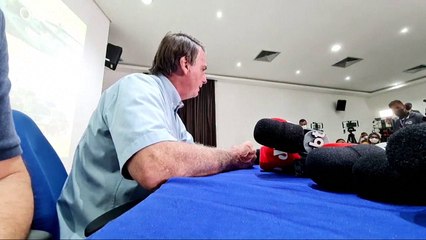 Bolsonaro: Brasil continuará neutro sobre invasão russa