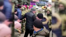 Berdyansk halkı Rus güçlerini protesto etti