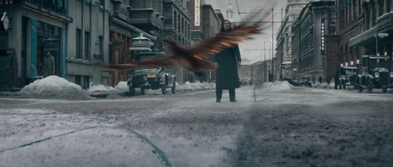 Fantastic Beasts: The Secrets of Dumbledore – Official Trailer 2