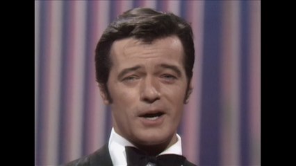 Robert Goulet - I Used To Play It By Ear