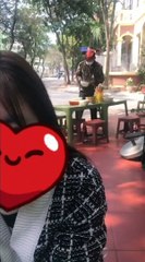 Clip: Thông Soái Ca đi phục vụ bún dù mới tậu siêu xe