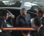 Tun Dr Mahathir pertahan Anwar Ibrahim