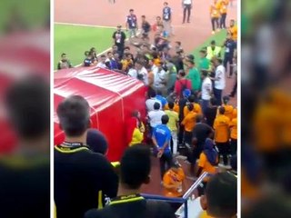 Indonesia bantah insiden baling mercun, KJ diserbu