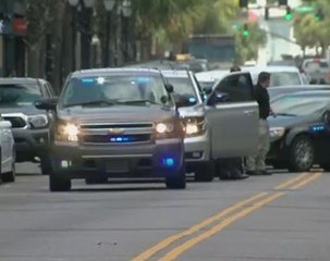 Charleston gunman shot: hostage rescued