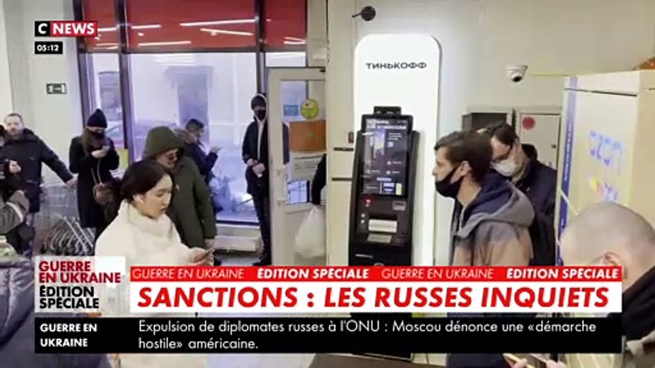 Guerre en Ukraine : Reportage en Russie avec les habitants inquiets des sanctions économiques alors que Vladimir Poutine ordonne des mesures choc pour soutenir le rouble