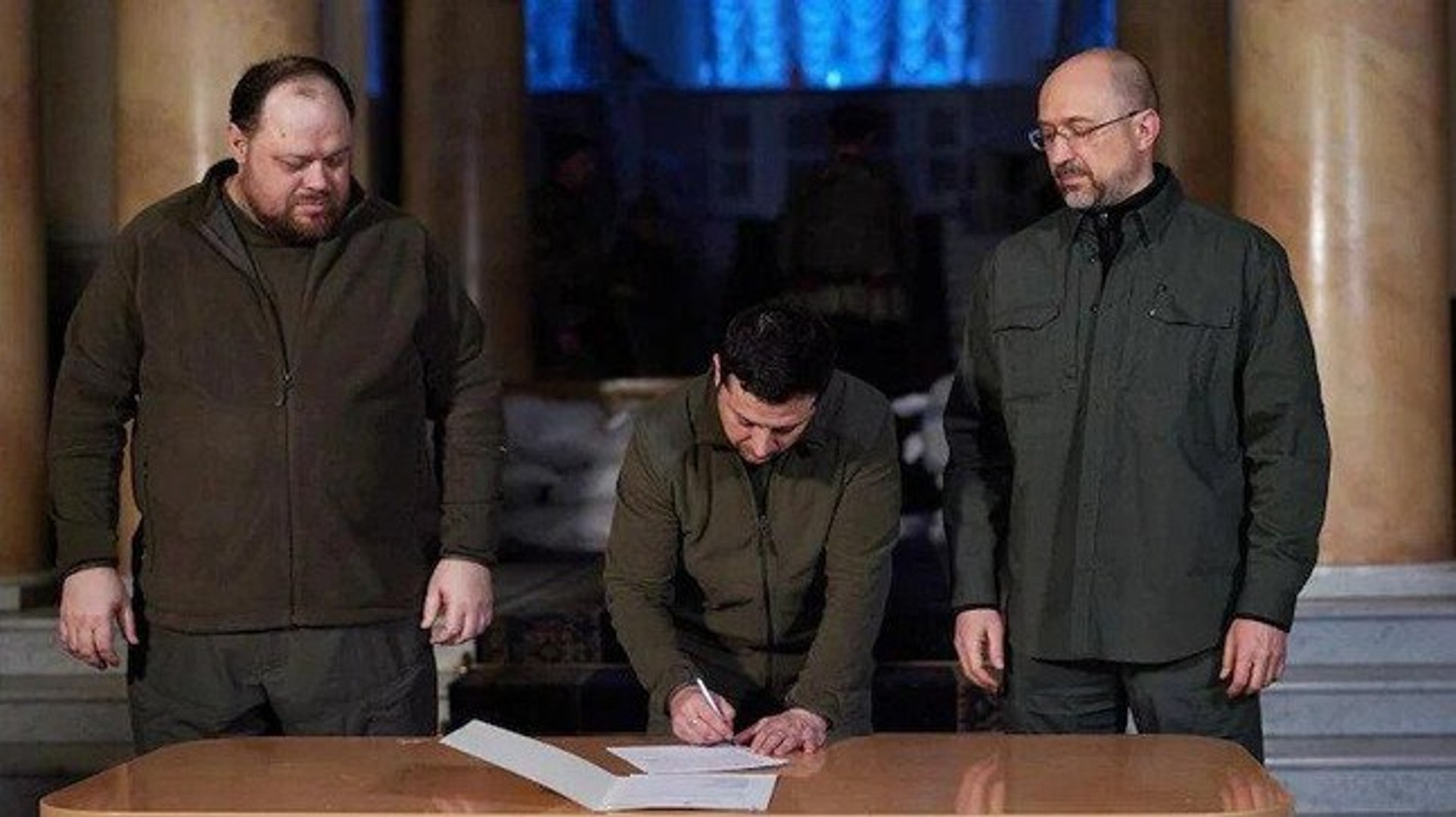 ⁣Russia-Ukraine war: EU agrees to give fighter jets to Ukraine