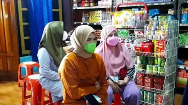 Minyak Goreng Habis di Pasar, Warga Serbu Gudang Distributor Minyak Goreng