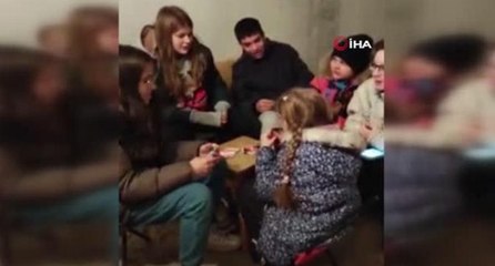 Sığınaktaki Ukraynalı çocuklardan “Kiev” şarkısı