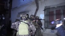 DEAŞ'a yönelik operasyonda 3 kişi gözaltına alındı