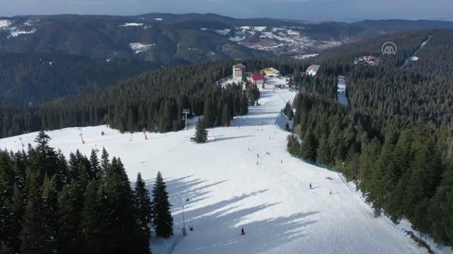 KASTAMONU - Ilgaz kayak deneyimini ilk kez yaşamak isteyenleri bekliyor