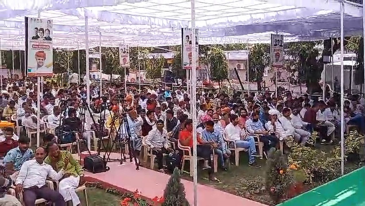 पदभार ग्रहण करने के बहाने बीज निगम के चेयरमैन धीरज गुर्जर का शक्ति प्रदर्शन - पंत कृषि भवन के पूरे परिसर में लगाया पांडाल