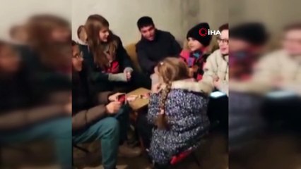 Sığınaktaki Ukraynalı çocuklardan "Kiev" şarkısı