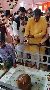 शिव भक्ति में डूबे भाजपा के ये नेता , देखें वीडियों