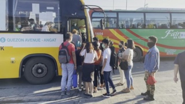 Manila vuelve a la nueva normalidad tras dos años de duras restricciones