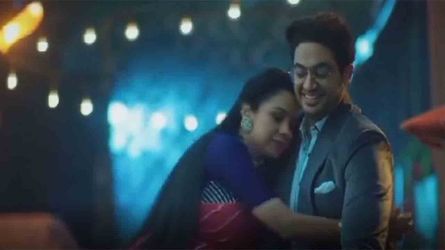 Anupamaa spoiler: Anuj Kapadia को Anupamaa ने बाहों में ऐसे भर लिया; Vanraj shocked FilmiBeat