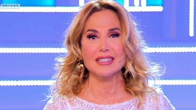 Barbara D’Urso costretta a interrompere il vip tutto in diretta