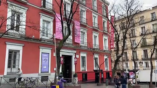 Art meets Voyeurism as Madrid hotel turns bedrooms into galleries