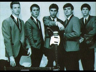the nightcrawlers - all day and all of the night - stereo remix