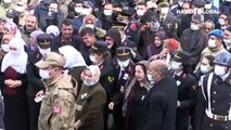 Şehit Uzman Çavuş Sunal, memleketi Van'da sonsuzluğa uğurlandı