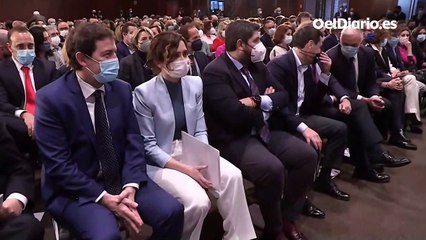 Alrededor de 400 personas asisten a la Junta Directiva Nacional del PP en Madrid