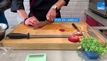 Recette des gambas, tartare de tourteau, brunoise de mangue et wakamé