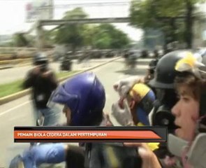 Pemain biola cedera dalam pertempuran