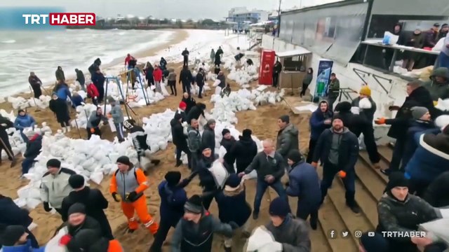Odessa'da halk Rus çıkarmasına karşı sahile barikat kurdu