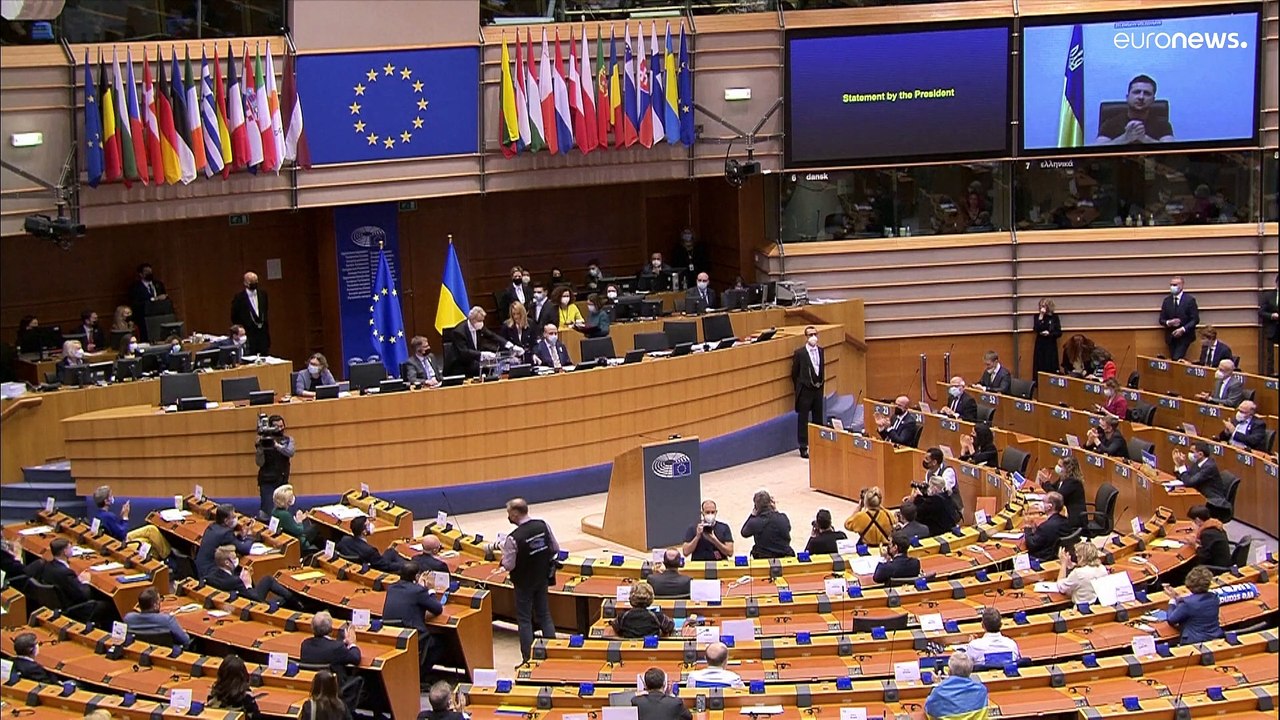 Selenskyj im EU-Parlament: 'Wir wollen so frei sein wie ihr'