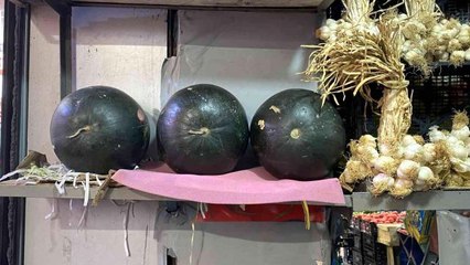 Karpuz tezgaha düştü, fiyatı dudak uçuklattı