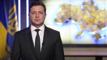 GALA VIDÉO - Volodymyr Zelensky : acteur, chanteur... et Danse avec les stars : 5 choses que vous ignoriez sur le président ukrainien