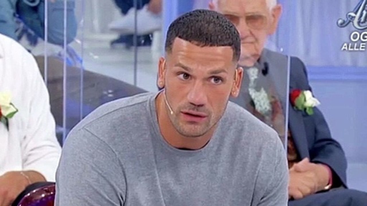 Uomini e Donne oggi Luca Salatino super desiderato